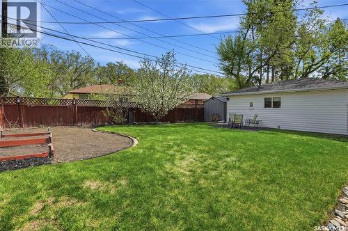 1120 Broadway Avenue E, Regina, SK - Outdoor