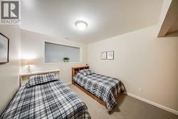 Downstairs Bedroom - 