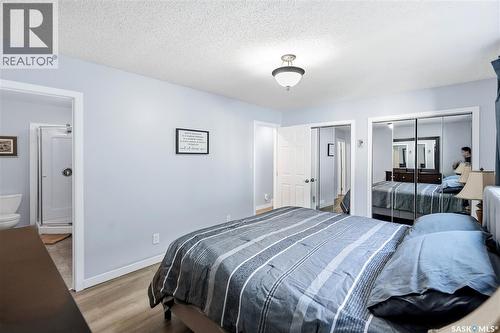90 Edenwold Crescent, Regina, SK - Indoor Photo Showing Bedroom