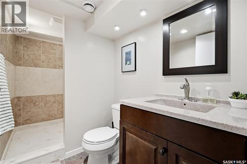 90 Edenwold Crescent, Regina, SK - Indoor Photo Showing Bathroom