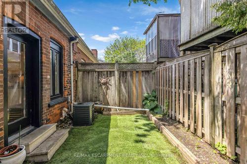 30 Sunset Avenue, Hamilton, ON - Outdoor With Exterior