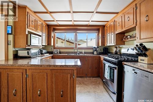 104 Marsh Crescent, Regina, SK - Indoor Photo Showing Kitchen