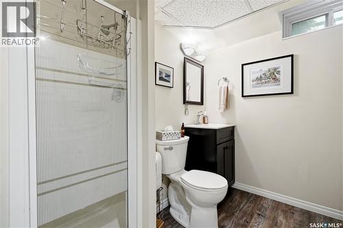 104 Marsh Crescent, Regina, SK - Indoor Photo Showing Bathroom