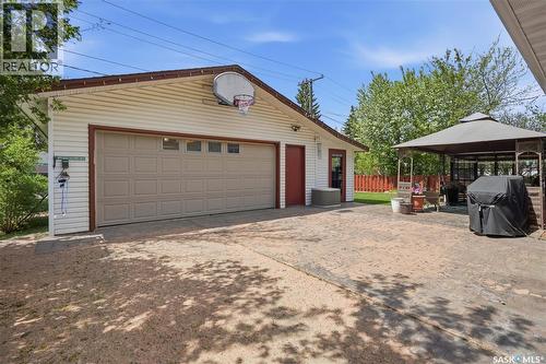 104 Marsh Crescent, Regina, SK - Outdoor