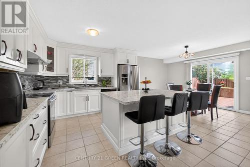 21 Hawkswood Drive, Kitchener, ON - Indoor Photo Showing Kitchen With Upgraded Kitchen
