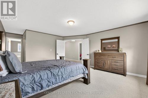 21 Hawkswood Drive, Kitchener, ON - Indoor Photo Showing Bedroom