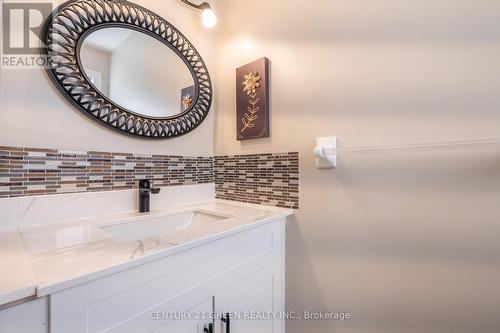 21 Hawkswood Drive, Kitchener, ON - Indoor Photo Showing Bathroom