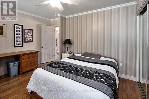 88 Gray Avenue, Meaford, ON - Indoor Photo Showing Bedroom
