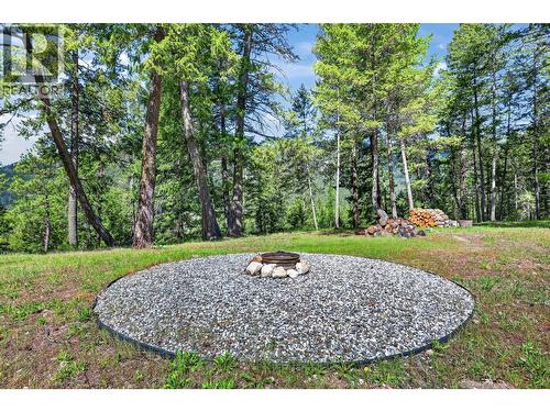 3295 Fiva Creek Road S, Westbridge, BC 