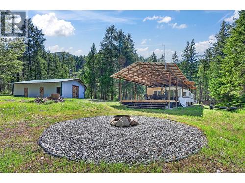 3295 Fiva Creek Road S, Westbridge, BC 