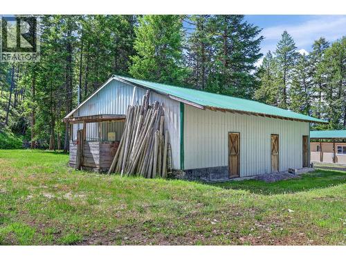 3295 Fiva Creek Road S, Westbridge, BC 