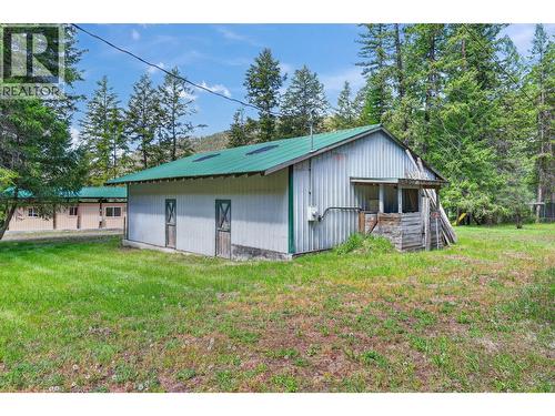 3295 Fiva Creek Road S, Westbridge, BC 