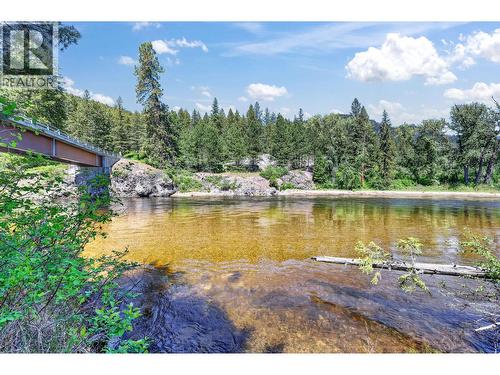 3295 Fiva Creek Road S, Westbridge, BC 