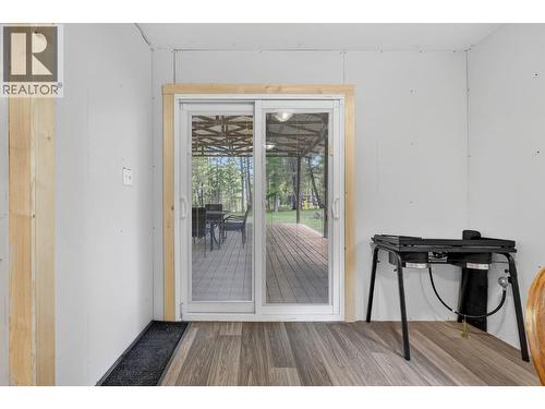 3295 Fiva Creek Road S, Westbridge, BC 