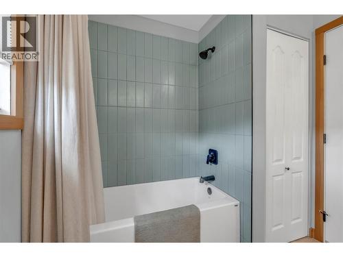 212 Carr Crescent, Oliver, BC 