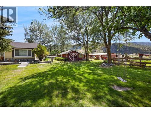 212 Carr Crescent, Oliver, BC 
