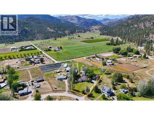 212 Carr Crescent, Oliver, BC 