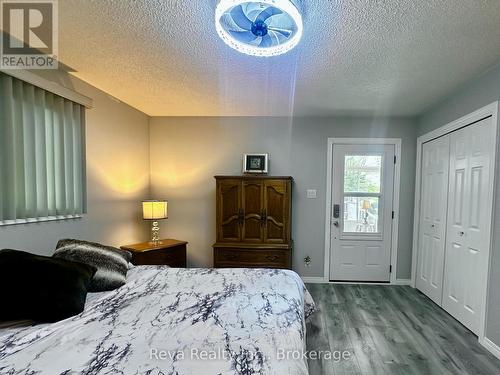 Primary Bedroom - 11 Ridge Road, Bancroft (Bancroft Ward), ON - Indoor Photo Showing Bedroom