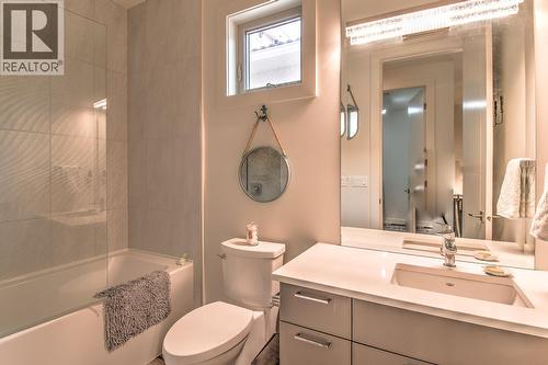 7373 Brooks Lane Unit# 11, Vernon, BC - Indoor Photo Showing Bathroom