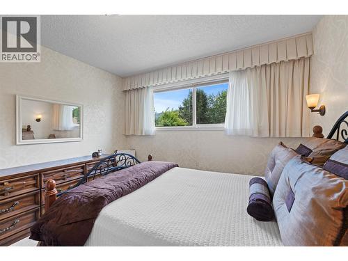 2436 Apollo Road, West Kelowna, BC - Indoor Photo Showing Bedroom