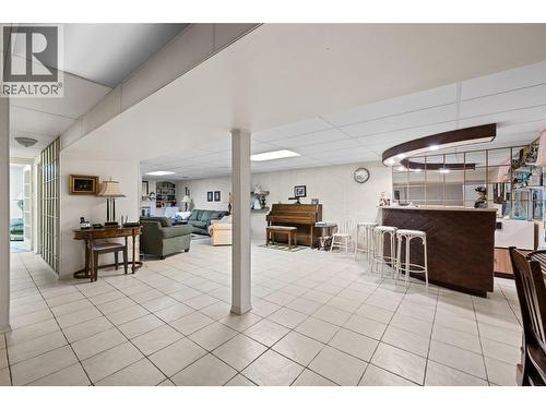 2436 Apollo Road, West Kelowna, BC - Indoor
