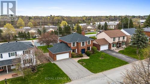 28 Parmalea Crescent, Ottawa, ON - Outdoor With Facade