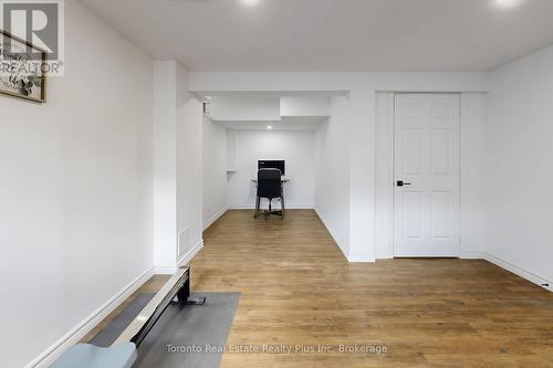 1303 Macinally Court, Oshawa, ON - Indoor Photo Showing Other Room