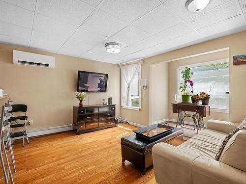 6477 Roslyn Road, Halifax, NS 