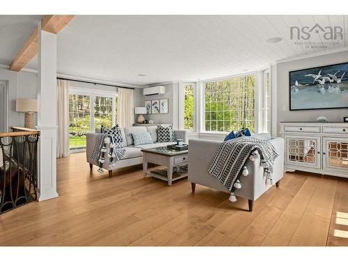 6010 Highway 332, Middle Lahave, NS 
