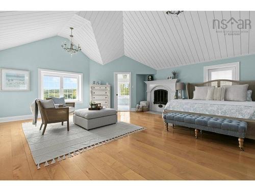 6010 Highway 332, Middle Lahave, NS 