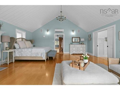 6010 Highway 332, Middle Lahave, NS 
