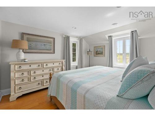 6010 Highway 332, Middle Lahave, NS 