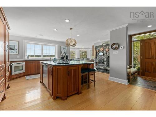 6010 Highway 332, Middle Lahave, NS 