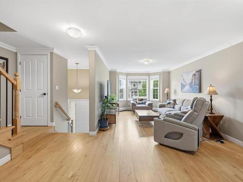 17 Outrigger Crescent, Halifax, NS 