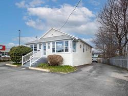 1154 Kings Road Sydney River, NS B1S 1C9