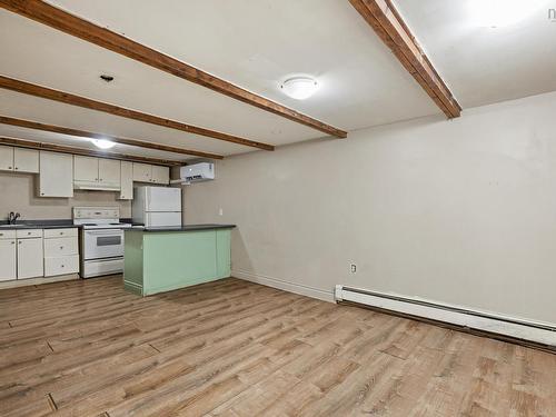 6477 Roslyn Road, Halifax, NS 