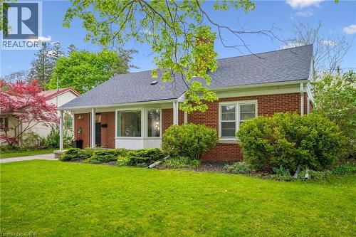 186 Forsyth Drive, Waterloo, ON - Outdoor