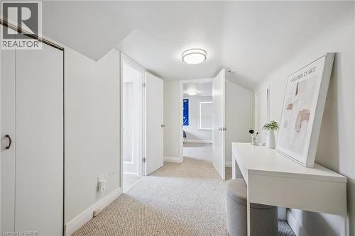 186 Forsyth Drive, Waterloo, ON - Indoor Photo Showing Other Room