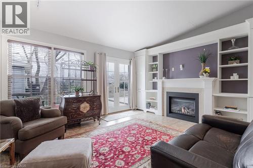 957 Beach Boulevard, Hamilton, ON - Indoor Photo Showing Living Room With Fireplace