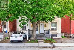 212 ARLINGTON AVENUE  Ottawa, ON K1R 5S9