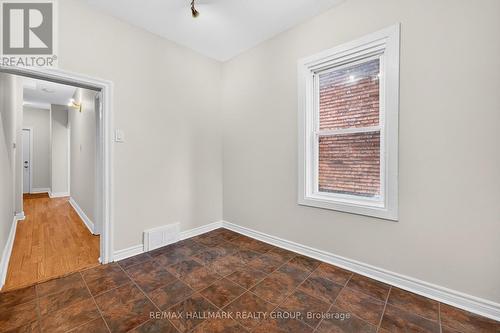 212 Arlington Avenue, Ottawa, ON - Indoor Photo Showing Other Room