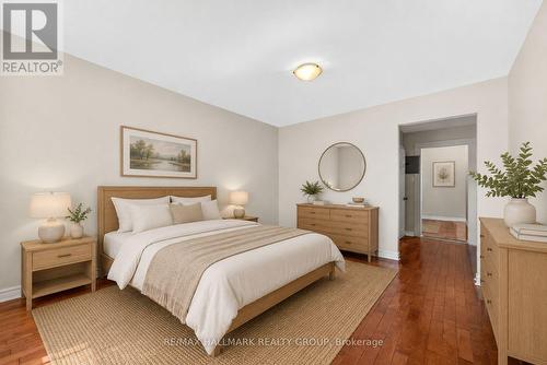 212 Arlington Avenue, Ottawa, ON - Indoor Photo Showing Bedroom