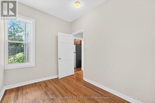212 Arlington Avenue, Ottawa, ON - Indoor Photo Showing Other Room