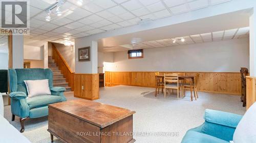 4 Conifer Crescent, London South (South B), ON - Indoor