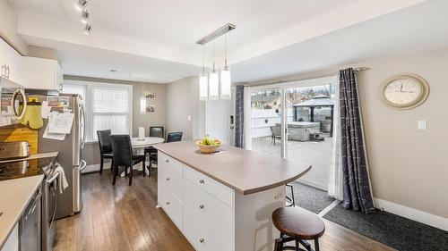 600 Braid Street, Penticton, BC - Indoor