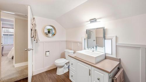 600 Braid Street, Penticton, BC - Indoor Photo Showing Bathroom