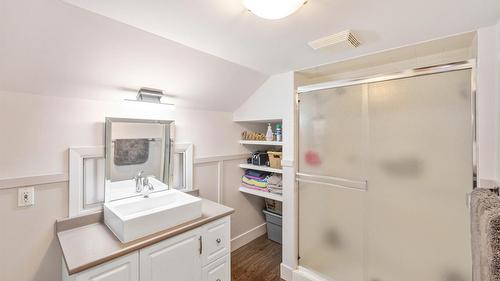 600 Braid Street, Penticton, BC - Indoor