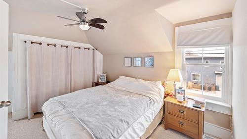 600 Braid Street, Penticton, BC - Indoor Photo Showing Bedroom