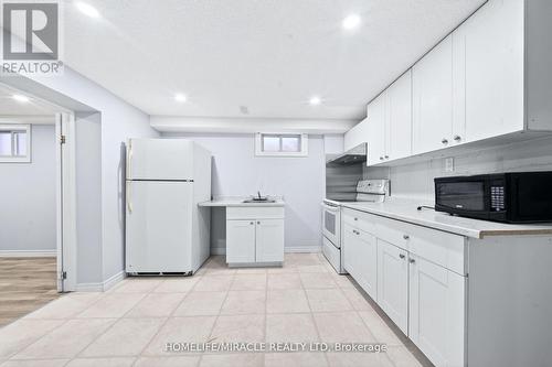 100 West 3Rd Street, Hamilton, ON - Indoor Photo Showing Kitchen