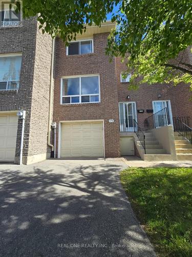 174 Rusty Crestway, Toronto, ON - Outdoor
